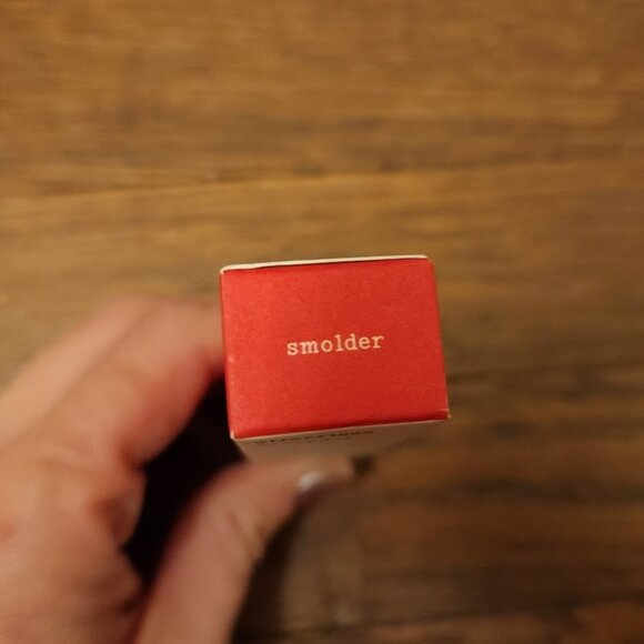 OHII Lip Smudge in Smolder - Picture 4 of 4